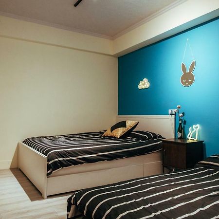 Apartament Bird Series Backpacker輕隔間背包客 Tainan Zewnętrze zdjęcie