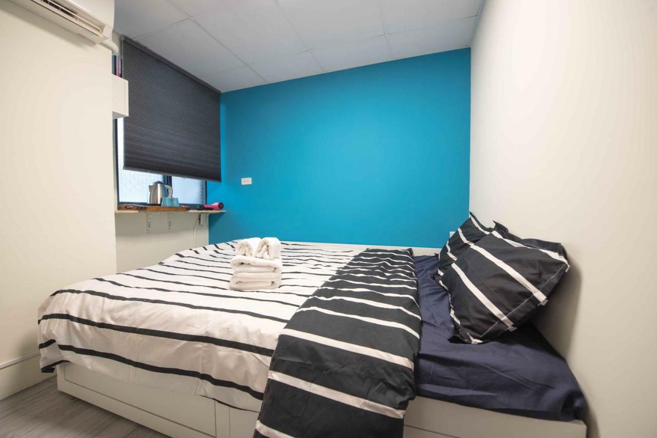 Apartament Bird Series Backpacker輕隔間背包客 Tainan Zewnętrze zdjęcie