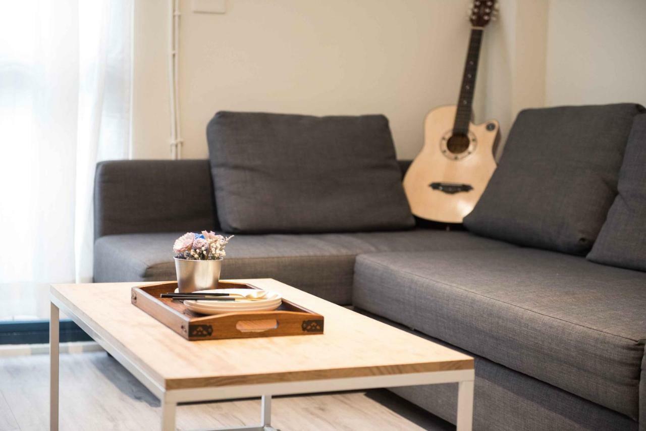 Apartament Bird Series Backpacker輕隔間背包客 Tainan Zewnętrze zdjęcie