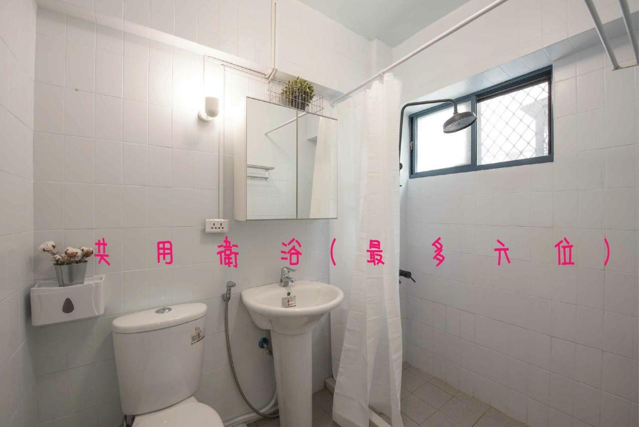 Apartament Bird Series Backpacker輕隔間背包客 Tainan Zewnętrze zdjęcie